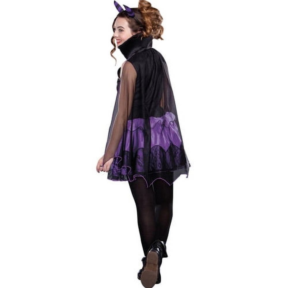 Wicked Beauty Teen Halloween Costume/Check measure. size tag was cut off.